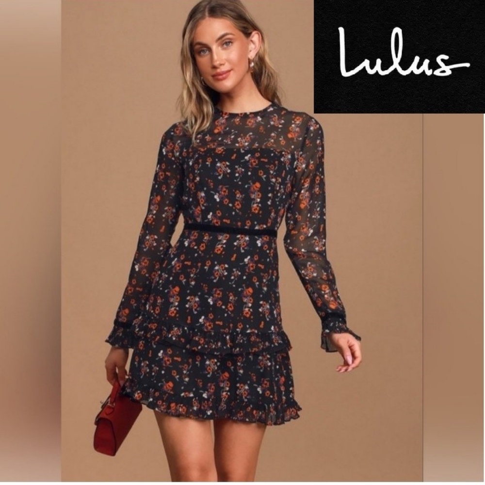 NWT Lulu's rifle hem floral mini dress, long sleeves, lined, size L, shiffon